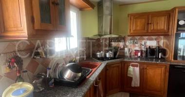 À vendre   maison t5 142 m2 environ -  tampon   450 500 €