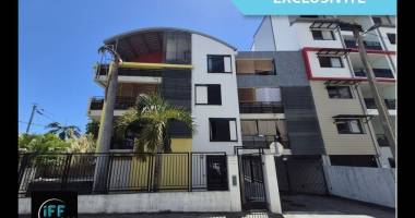 appartement t3 avec varangue - fort potentiel au coeur de sainte-clotilde