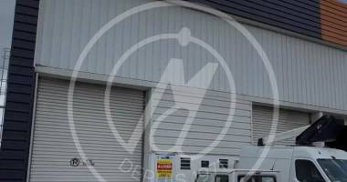 a louer 215m² - local commercial à jarry, 97122 baie-mahault - 3440€ ht hc