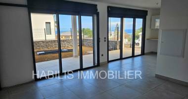 a louer - appt  de type t3 d'environ 61.70m2 - la saline les bains - 1348.93 €