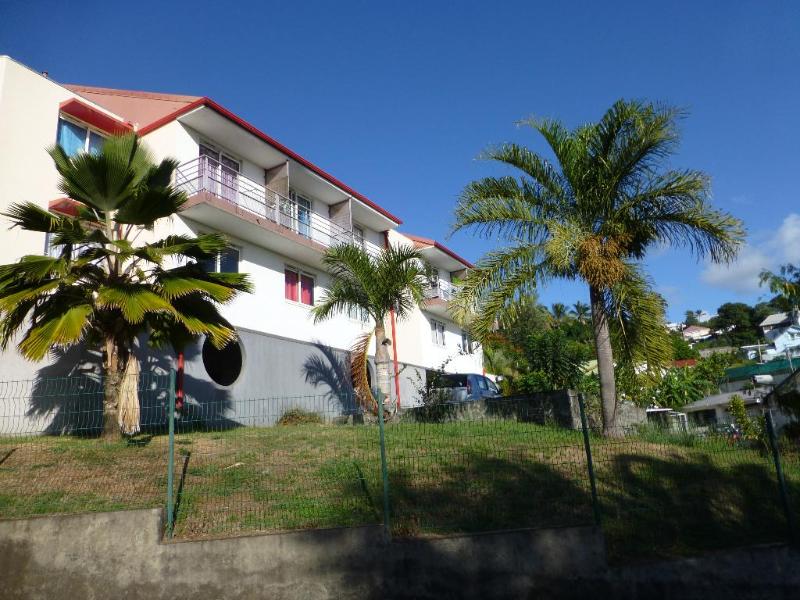 Location appartement SainteClotilde (97490) Réunion Nord Réf