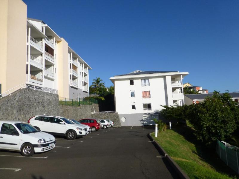 Location appartement SainteClotilde (97490) Réunion Nord Réf