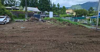 grand terrain constructible de 1 087 m² – idéal résidence ou projet touristique