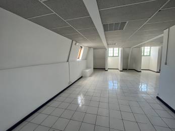 Location  Local Commercial Saint-Denis (97400) - REUNION