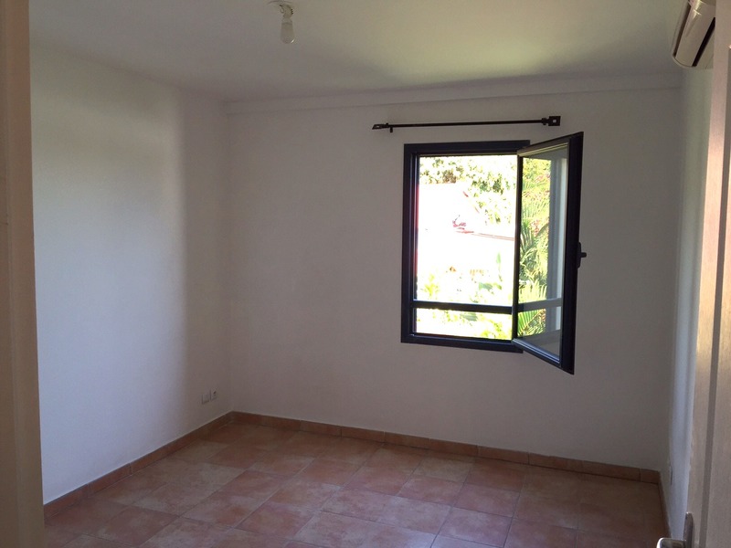 Location t3 SainteClotilde (97490) Réunion Nord Réf. cyprès183329469