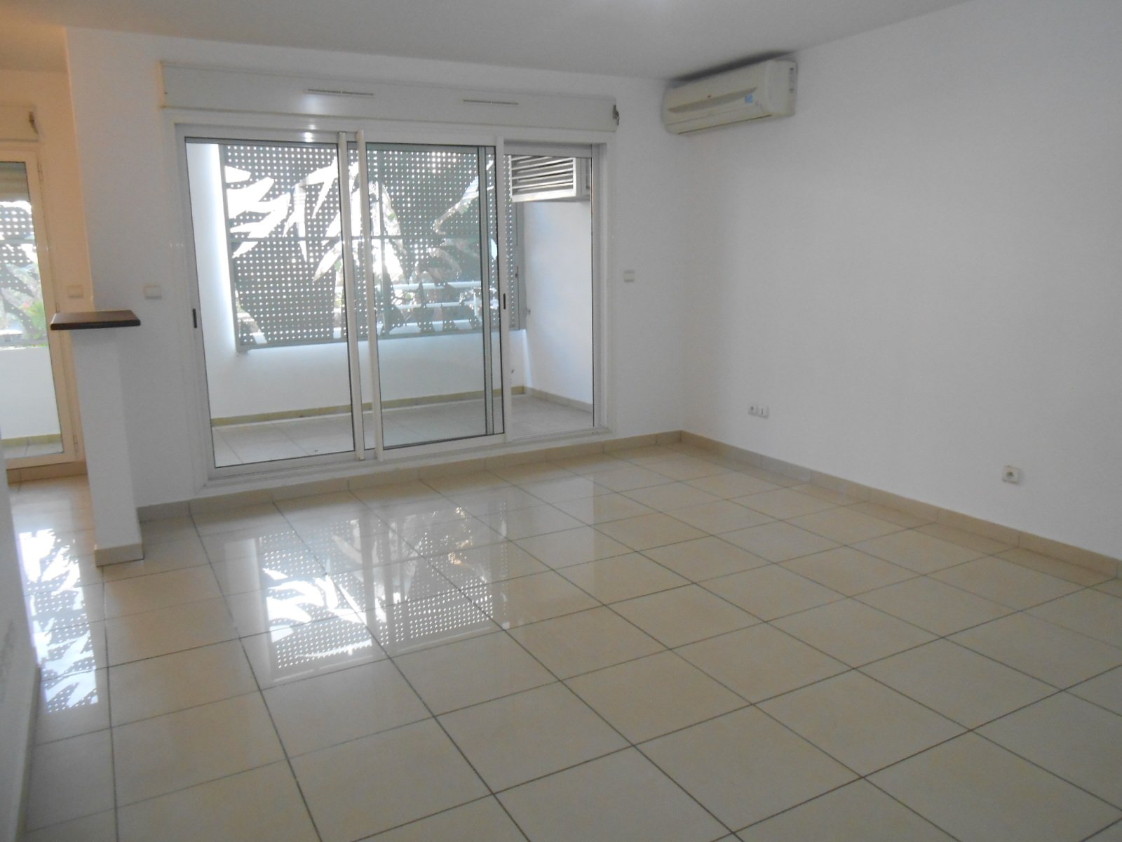 Location studio SainteClotilde (97490) Réunion Nord Réf. 1201/2