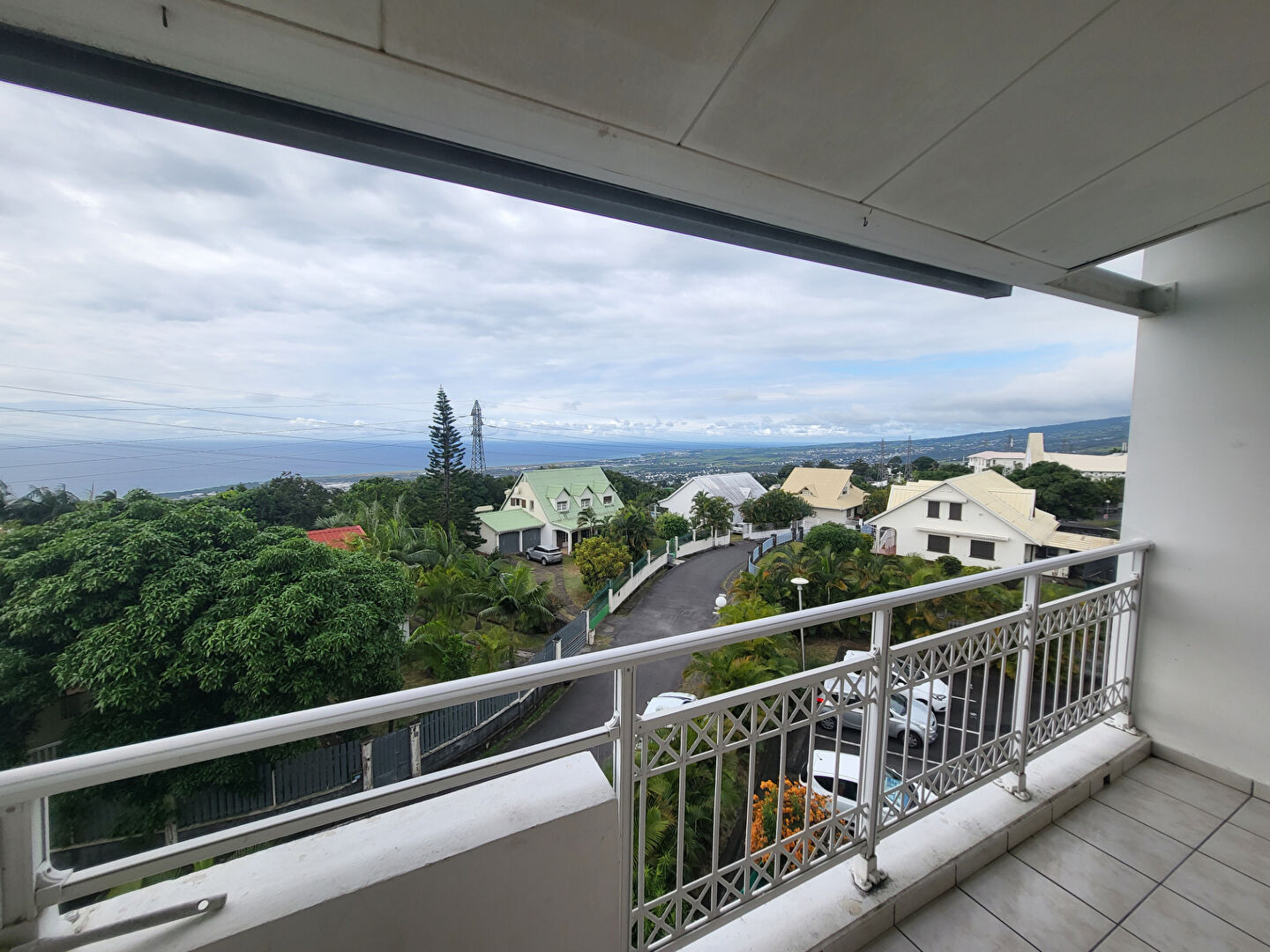 Location appartement SainteClotilde (97490) Réunion Nord Réf. 3085LNQD