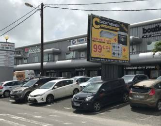 Location  Local commercial Baie Mahault (97122) - GUADELOUPE