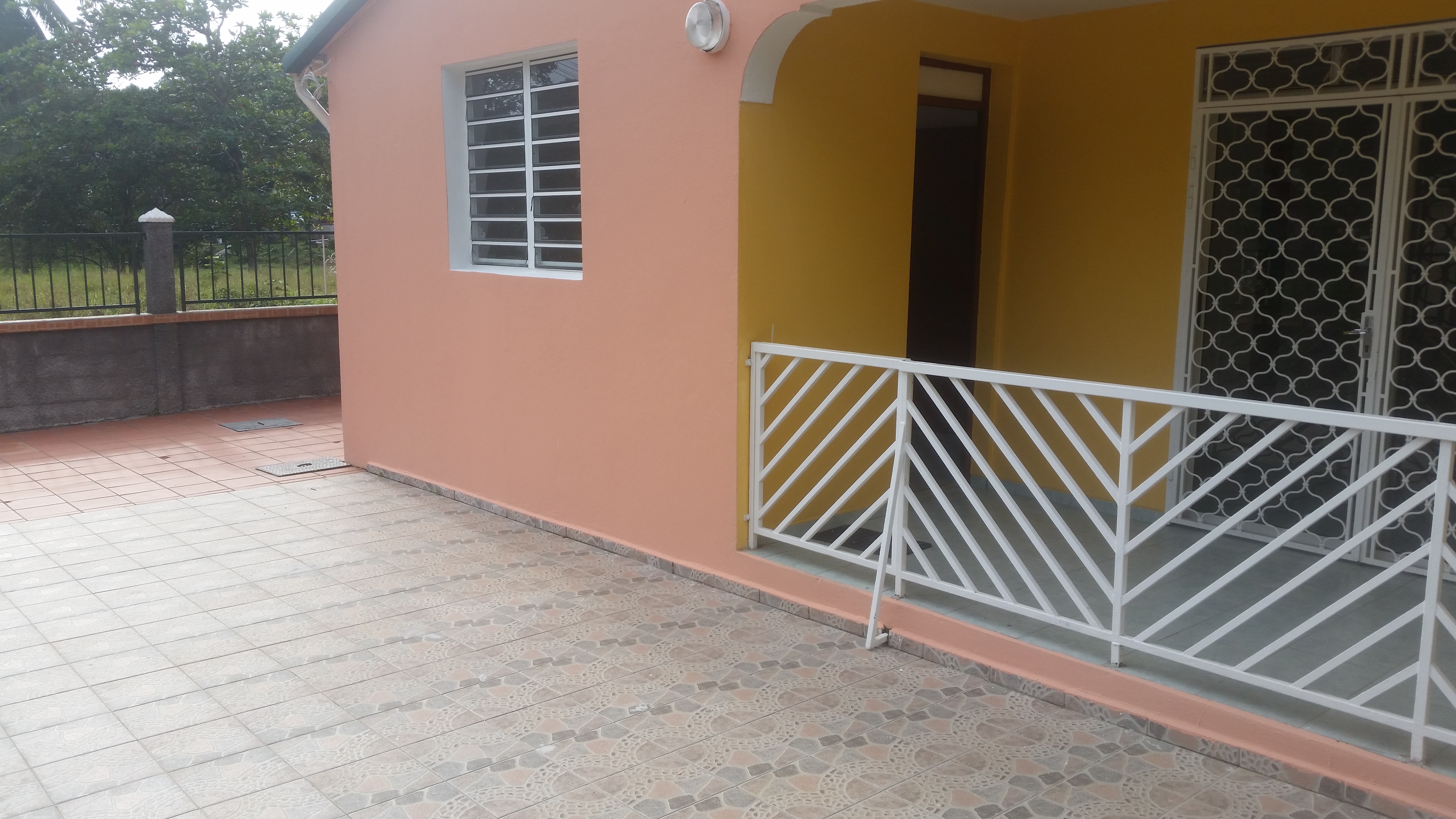 Location maison Les Abymes (97139) Guadeloupe Centre Réf. 288