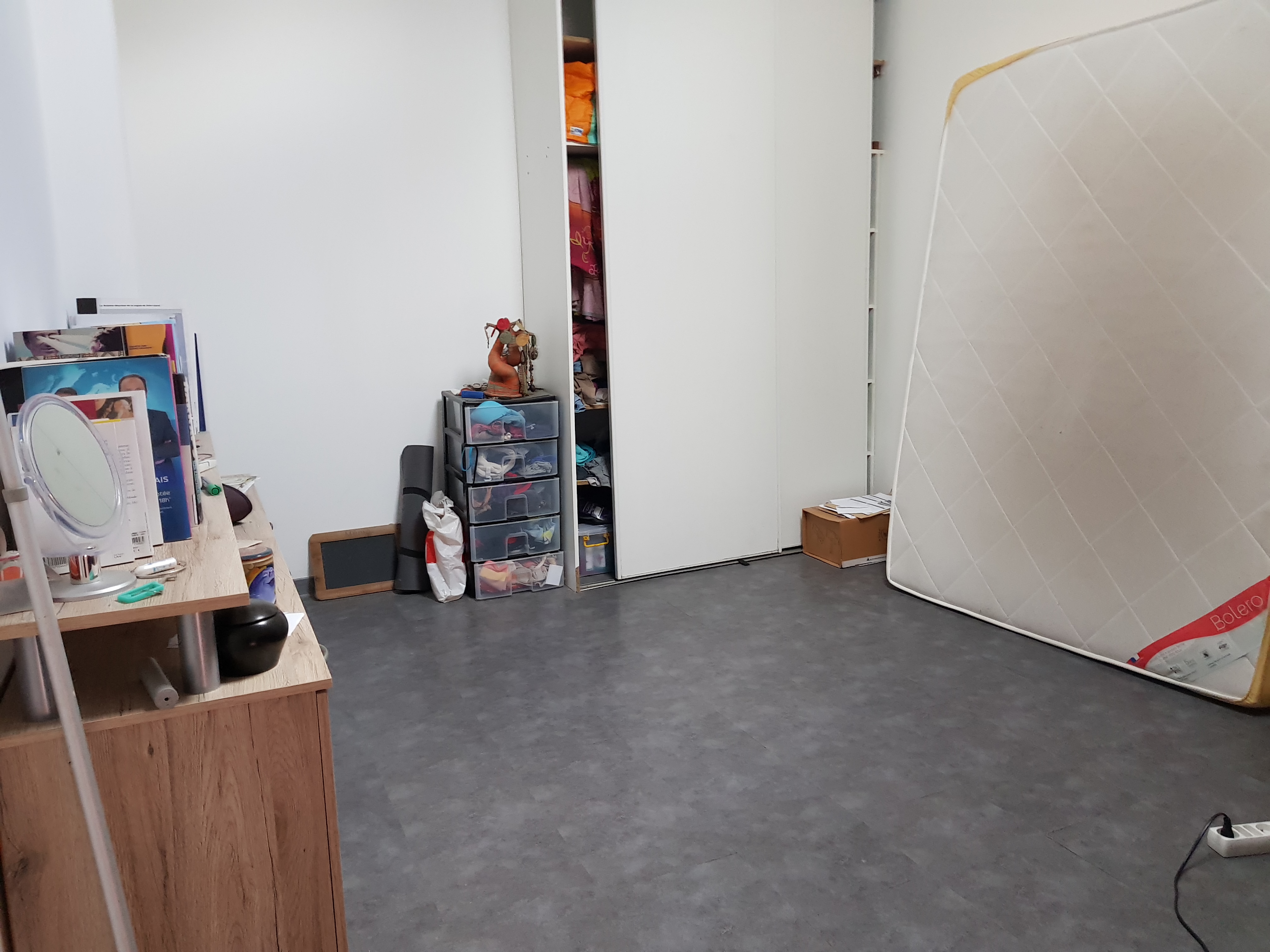 Location studio duplex SainteClotilde (97490) Réunion Nord Réf. T1BSTM