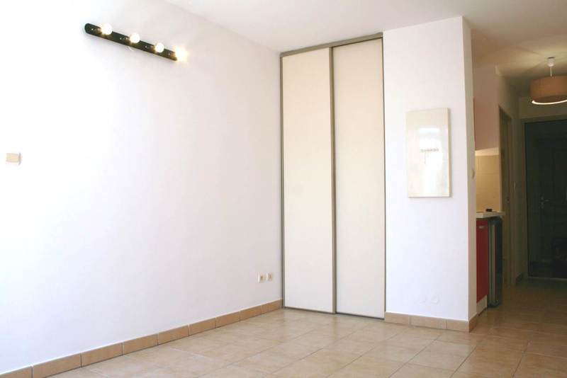 Location studio SainteClotilde (97490) Réunion Nord Réf. 9994111996