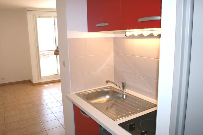 Location studio SainteClotilde (97490) Réunion Nord Réf. 9994111996