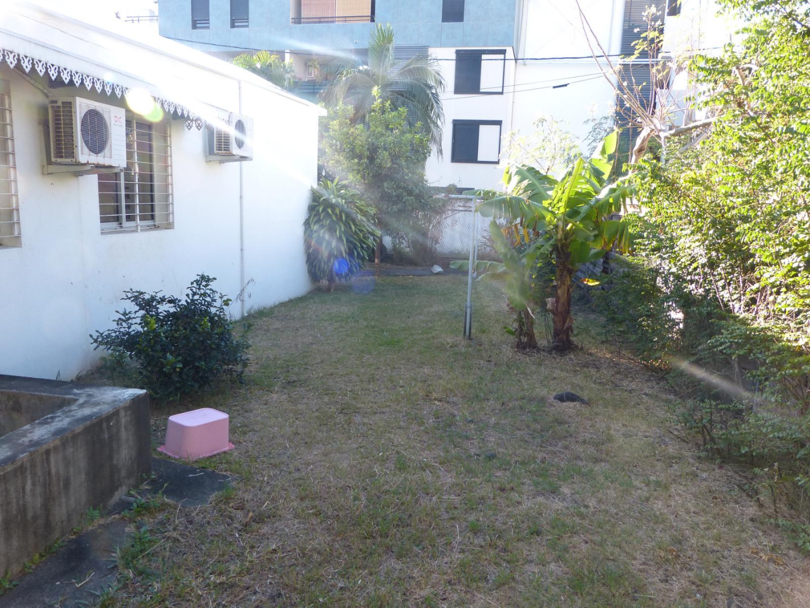 Location maison SainteClotilde (97490) Réunion Nord Réf. 3782UBI