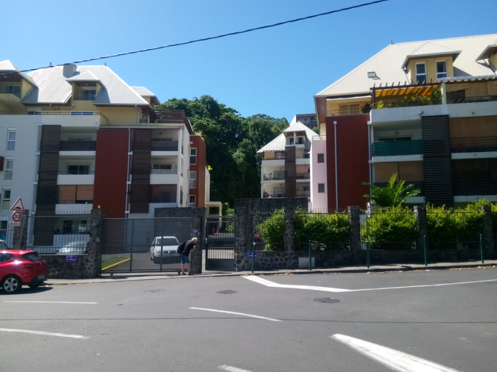 Location appartement SaintDenis (97400) Réunion Nord Réf. 2335LNTB