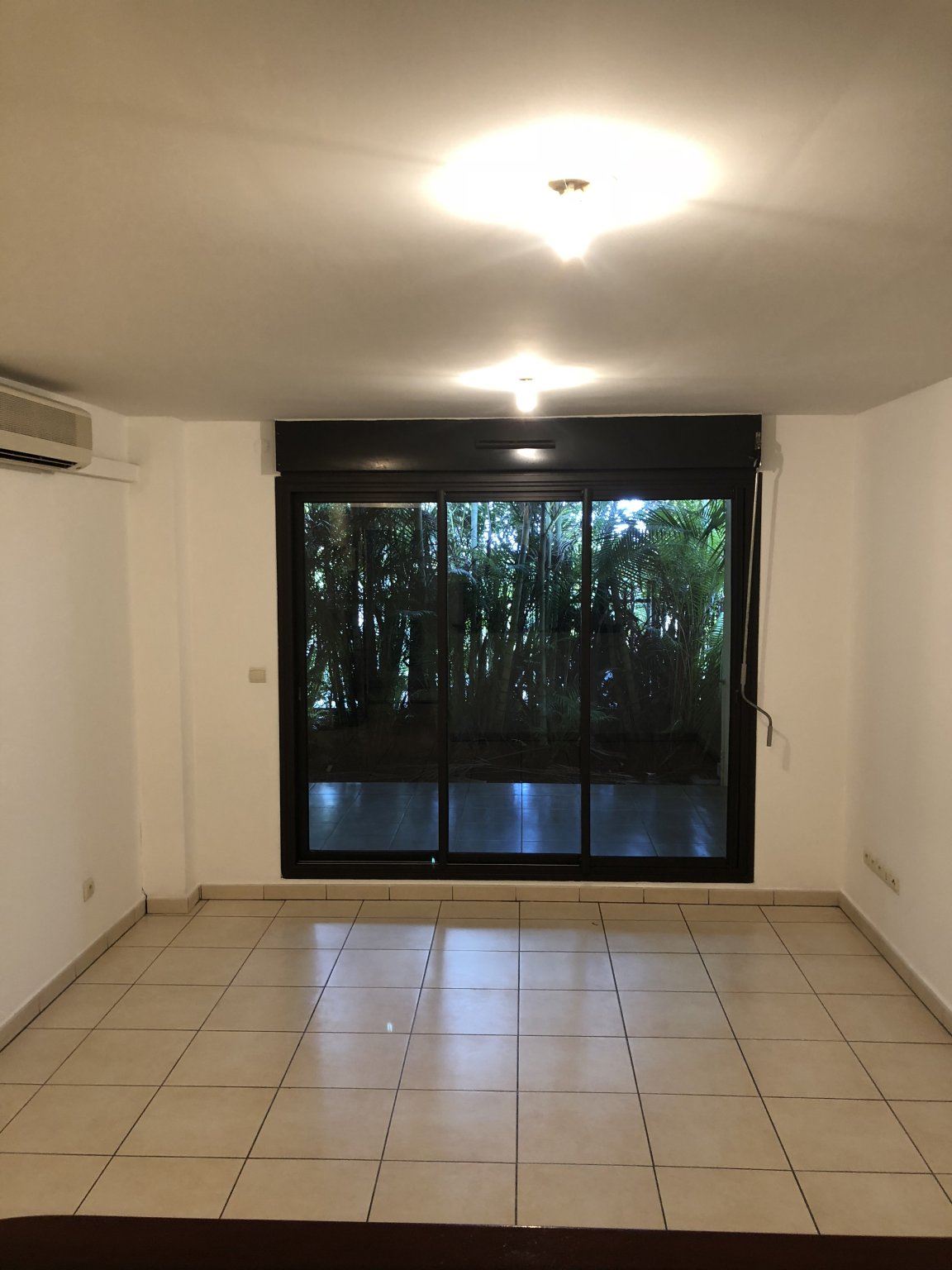 Location rez de jardin SainteClotilde (97490) Réunion Nord Réf. 300532