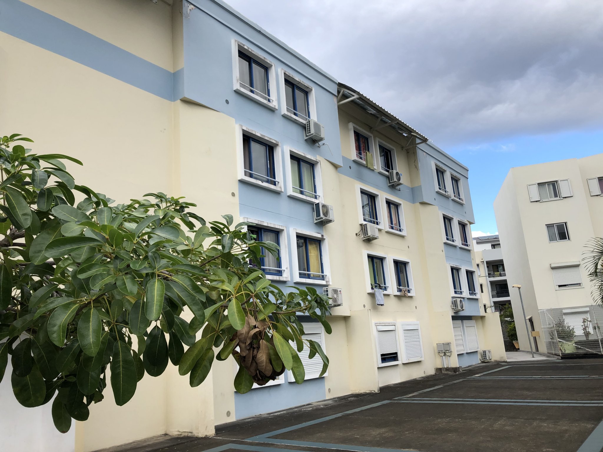 Location appartement SainteClotilde (97490) Réunion Nord Réf. 107YV